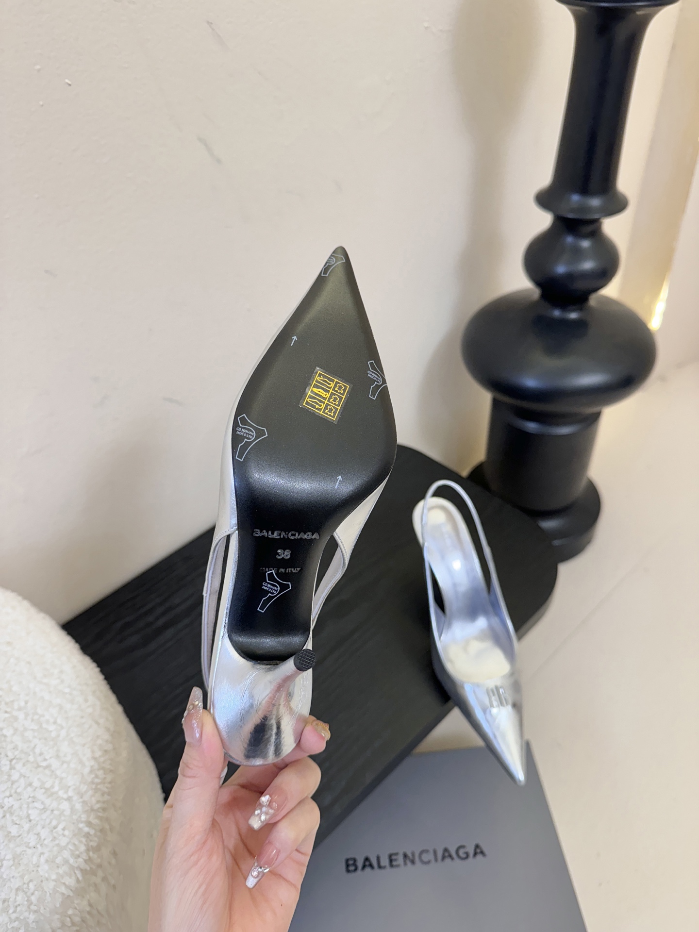 20251018/Balenciaga_251018-1